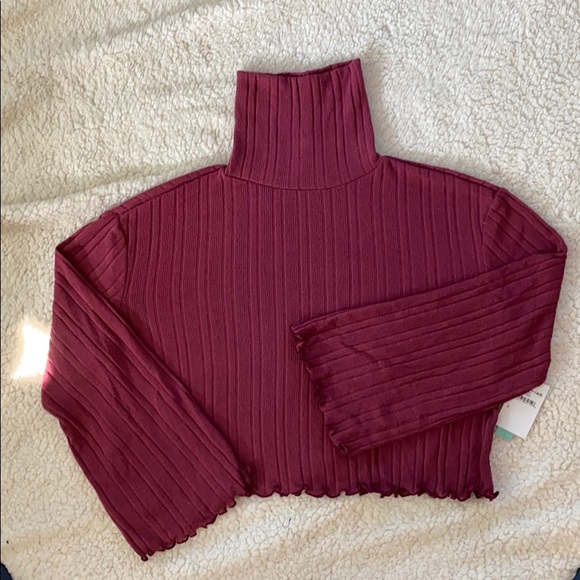 ABOUND Ribbed Turtleneck Top(stretch) - Picture 2 of 4